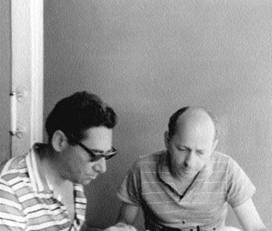 Такими мы были (я и Лазарь), когда отправились вдвоем с первым нашим визитом к Эренбургу.