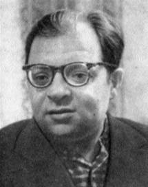 А вот таким был в то время наш друг Эмка Мандель, явившийся к Эренбургу вместе с нами.

