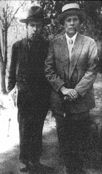 С Алексеем Николаевичем Толстым.