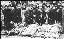 Разрушенный дом и жертвы кишиневского погрома.