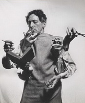 Филипп Хальсман. Филипп Кокто. 1949. Из архива «Магнум Фото»